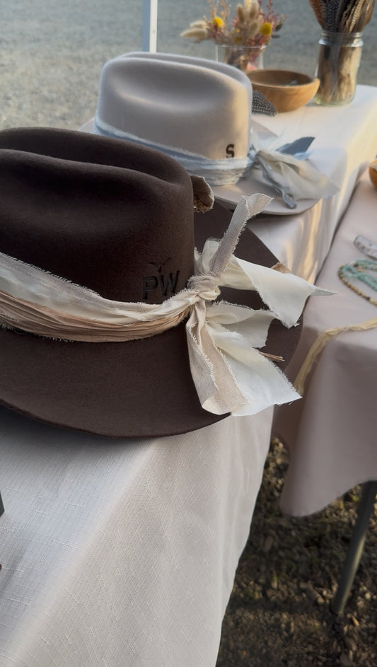 Hat Bar